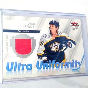 Hockey Star Jason Arnott Ultra Fleer Game-Used Jersey Hockey Card Predators